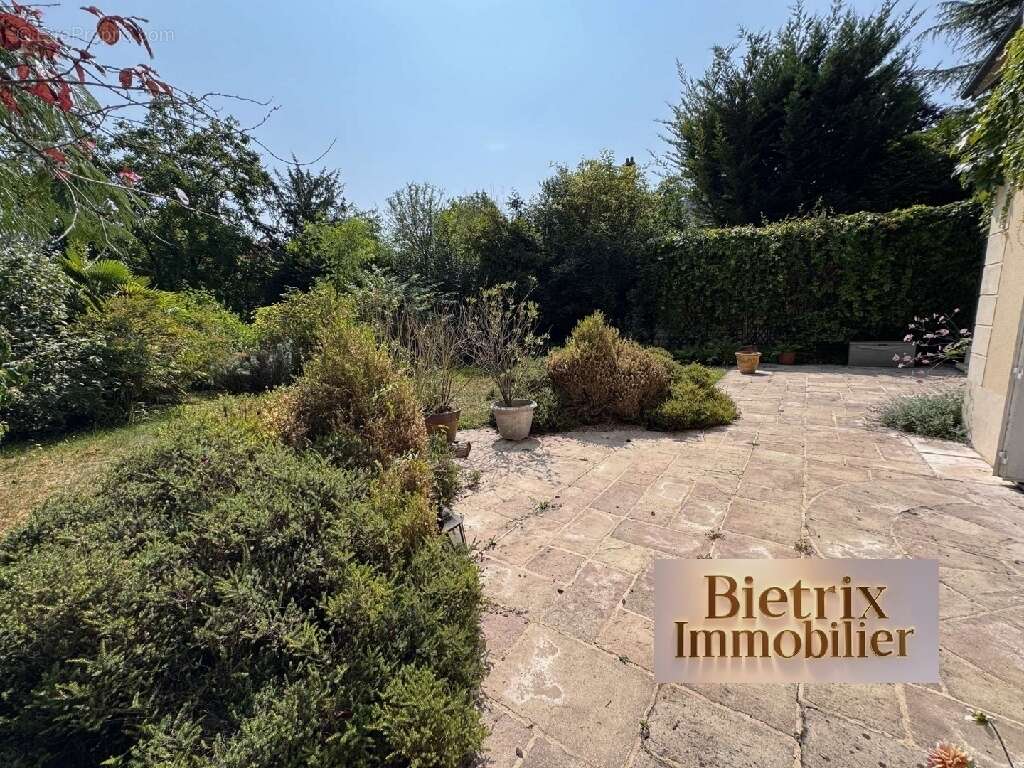 Maison à L&#039;ISLE-ADAM