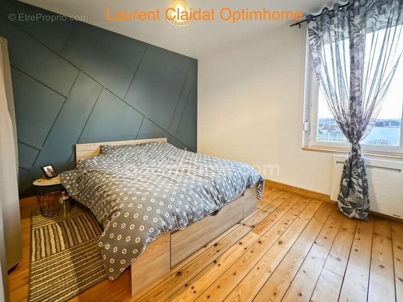 Maison à SAINT-QUENTIN