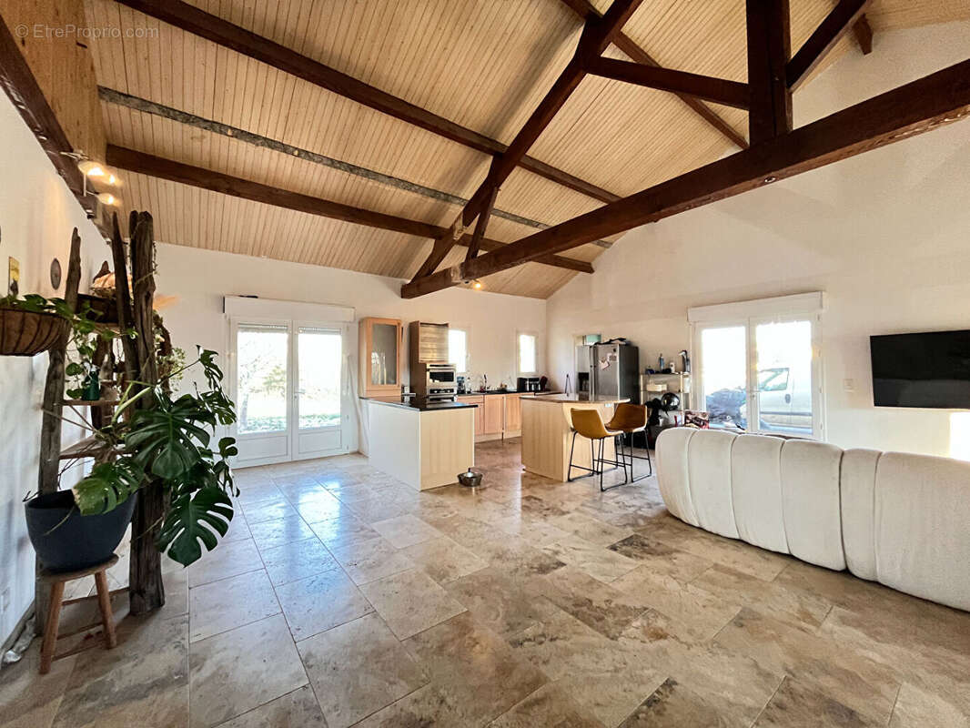 Maison à BEAUMONT-DU-PERIGORD