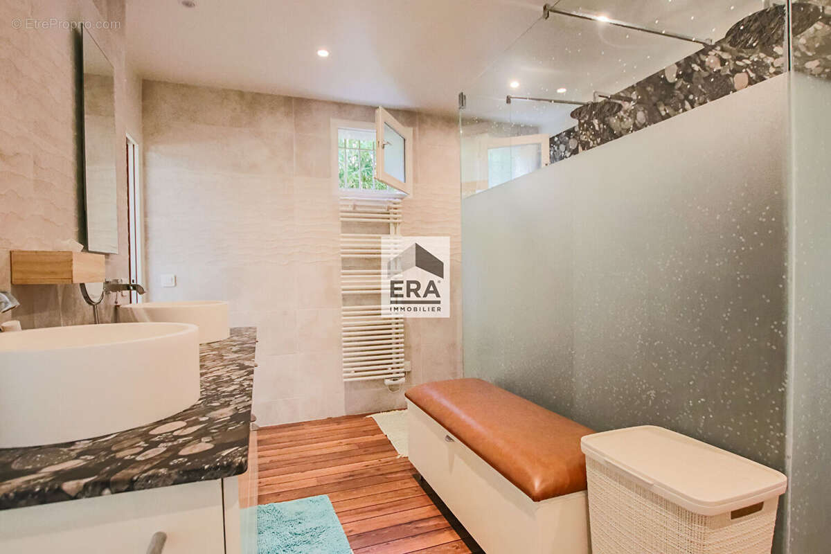 Maison à SAINT-GERMAIN-LES-CORBEIL