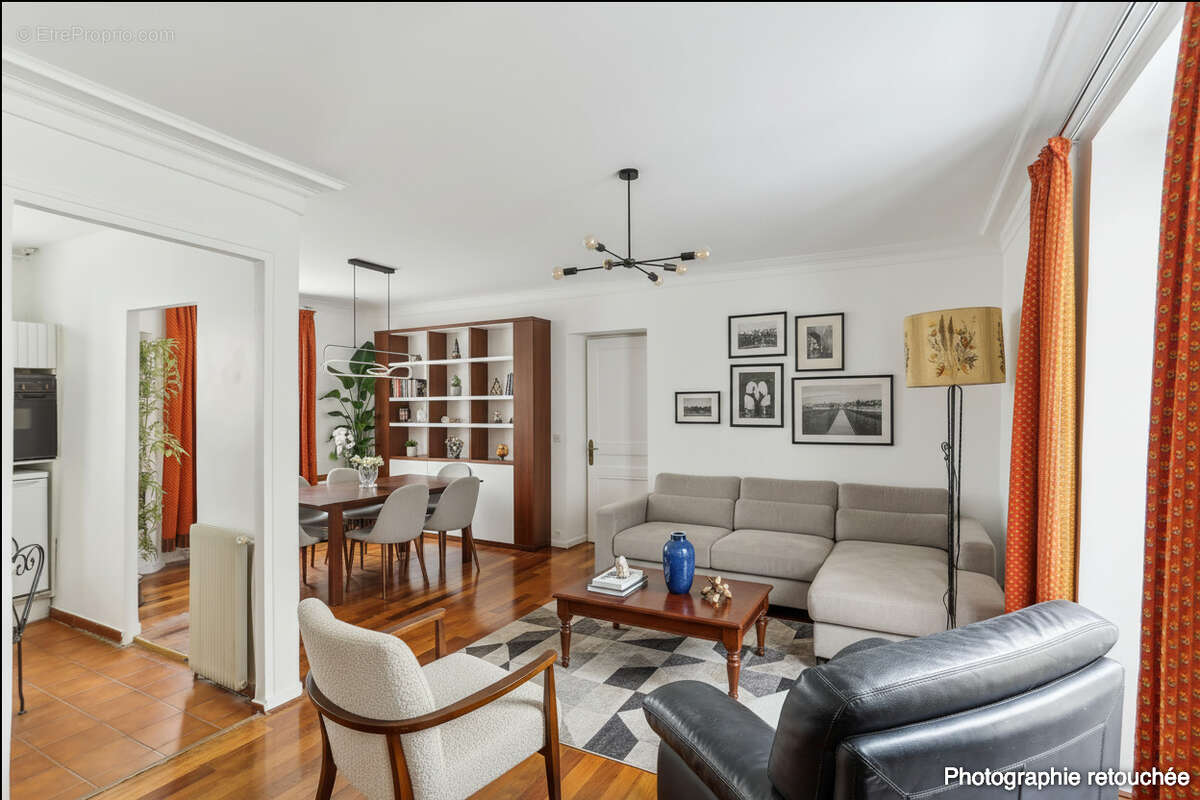 Appartement à PARIS-1E