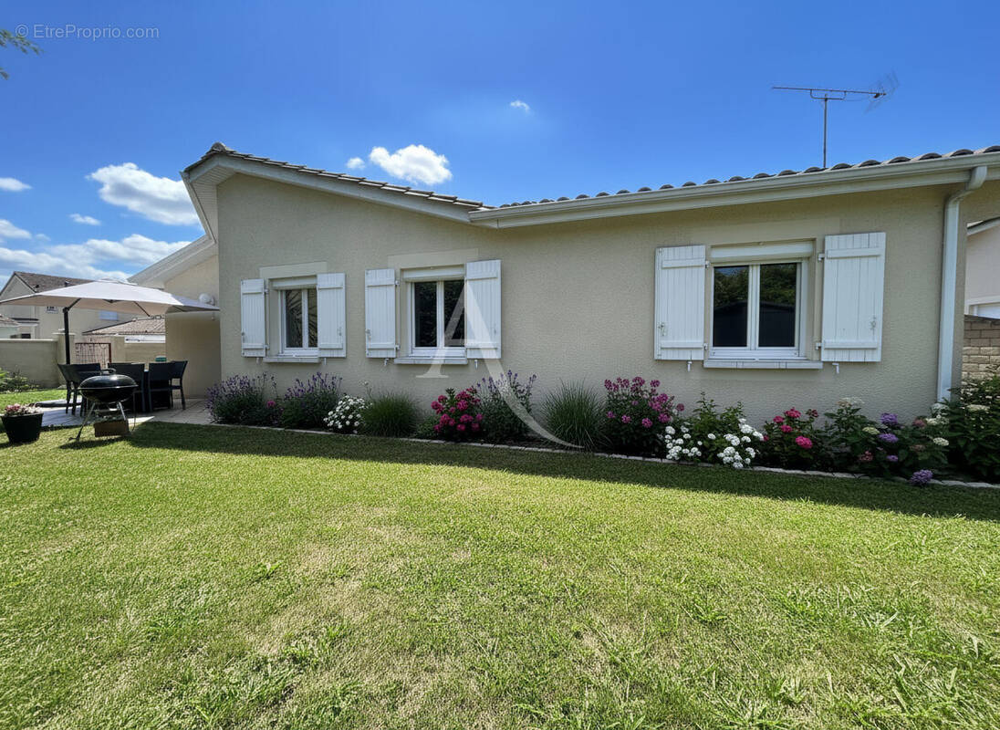 Maison à EYSINES