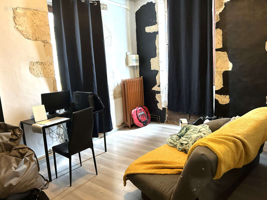 Appartement à PREMERY