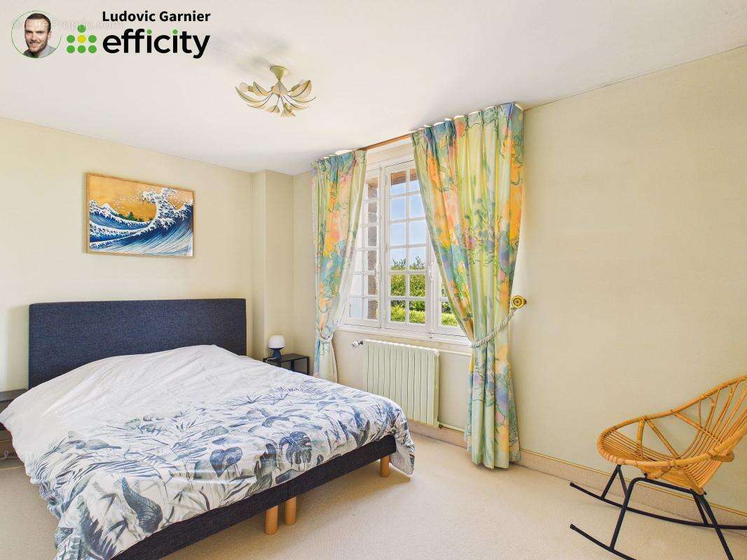 Maison 235 m² à Moulines  - photo 17