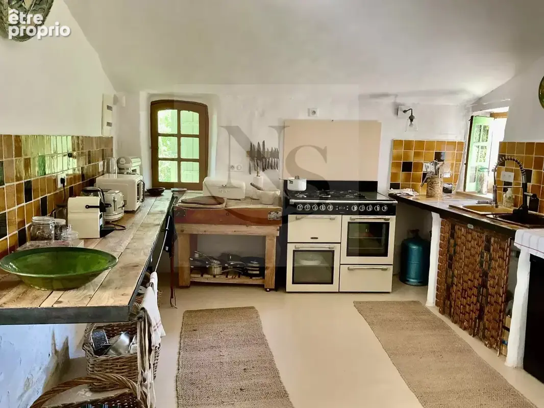 Cotignac Maison troglodyte exceptionnelle en exclusivité - photo 8