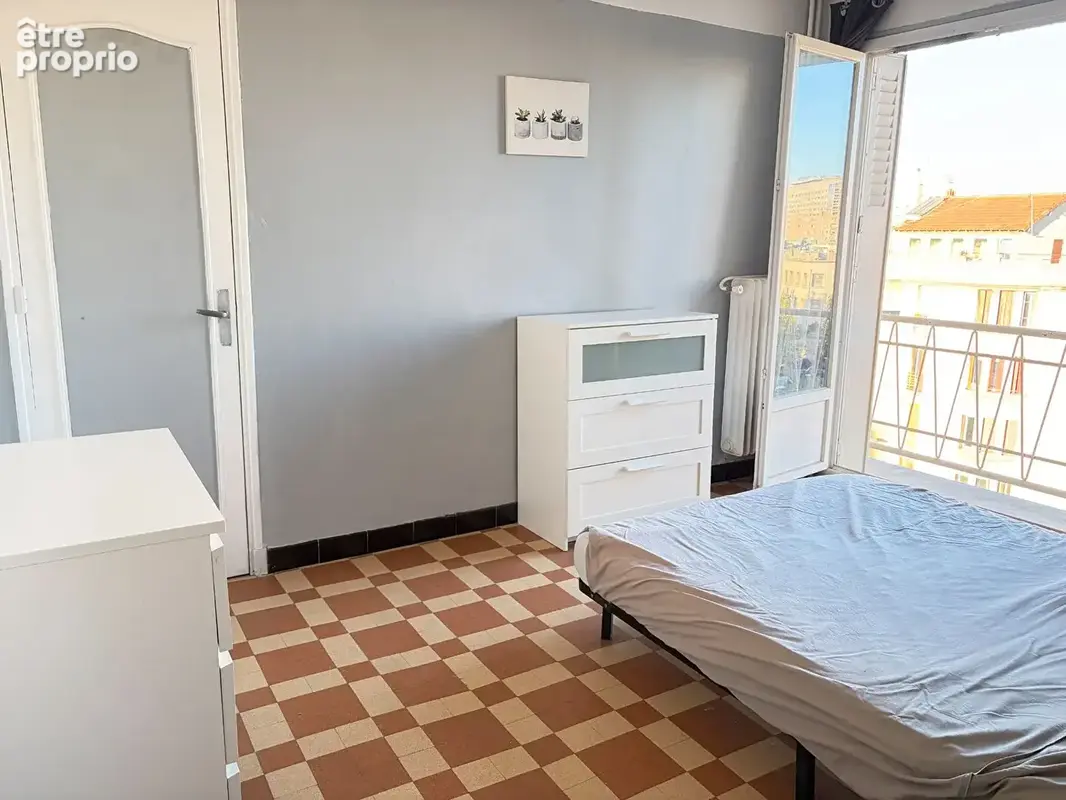Appartement 3 pièces 56 m2  avec balcon Saint Pierre 13005 MARSEILLE - photo 4