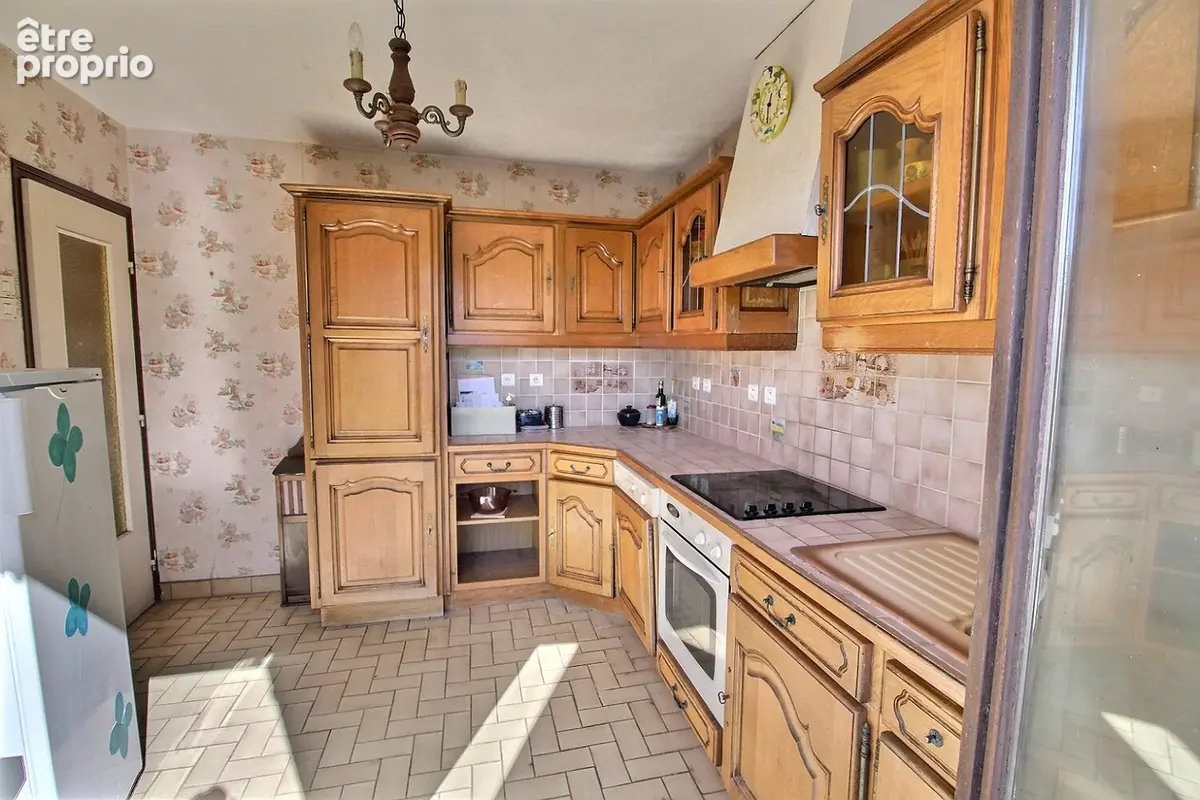 Maison 7 pièces 116 m² à vendre à Saint-Florentin (89600) - photo 8