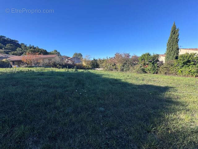 Terrain à SAINT-PAUL-LES-DURANCE