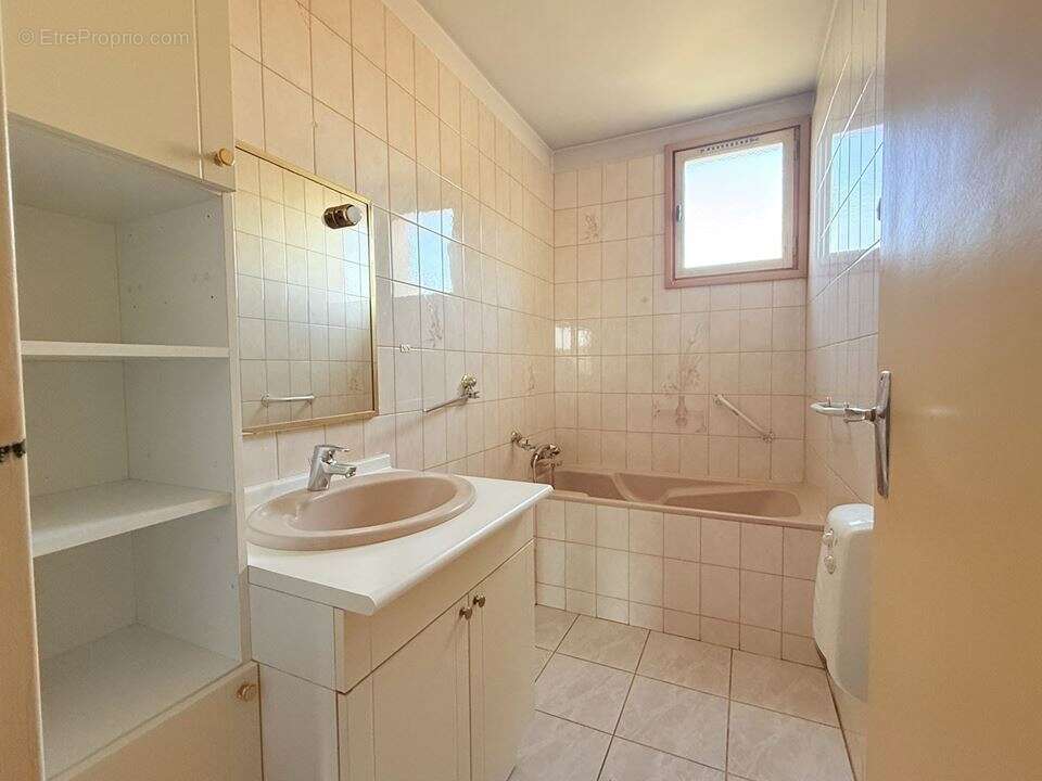 Appartement à MARIGNANE