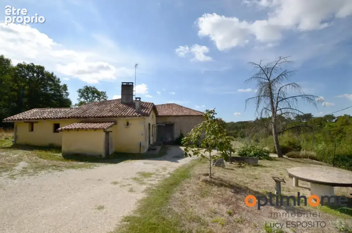  Charmante fermette sur 1.2 hectare – Idéale pour chevaux, animaux ou projet de petite exploitation !  - photo 19