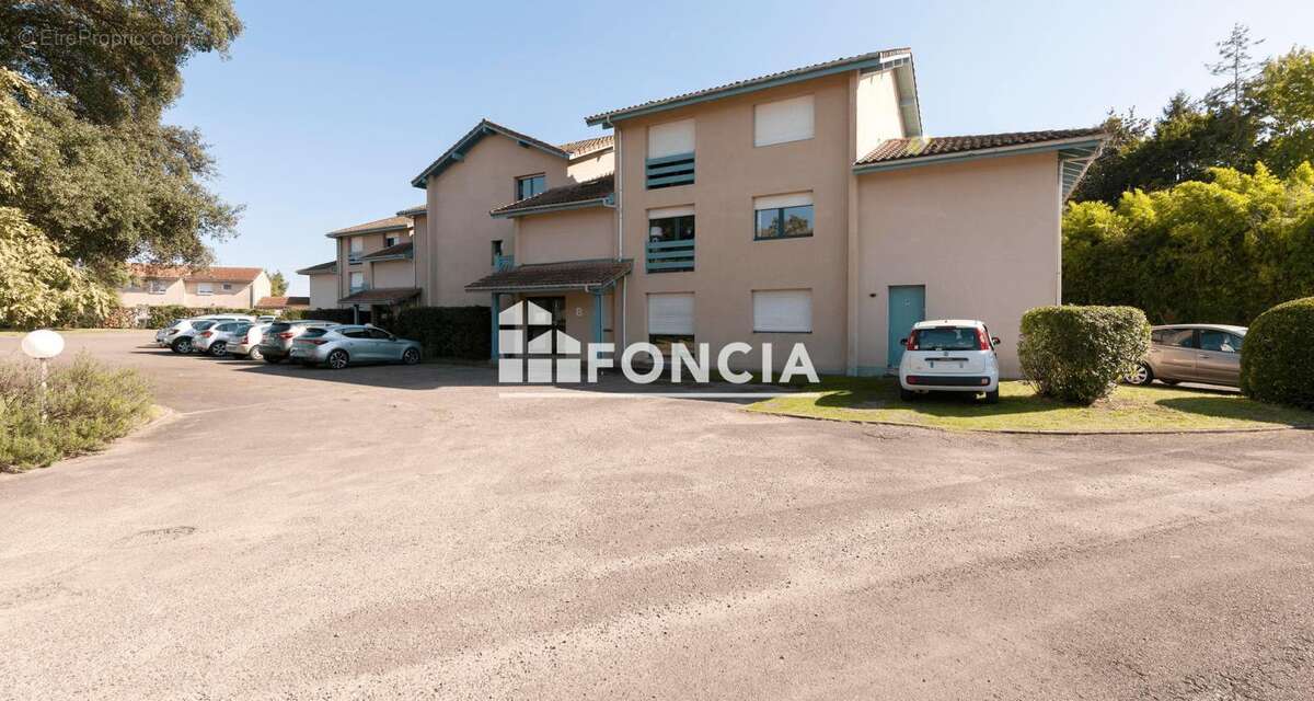 Appartement à SAINT-PIERRE-DU-MONT