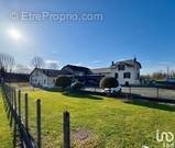 Photo 1 - Commerce à IGON