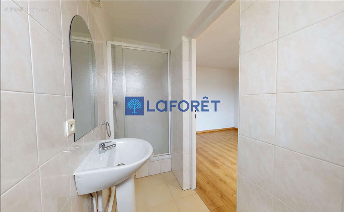 Appartement à SAVIGNY-SUR-ORGE