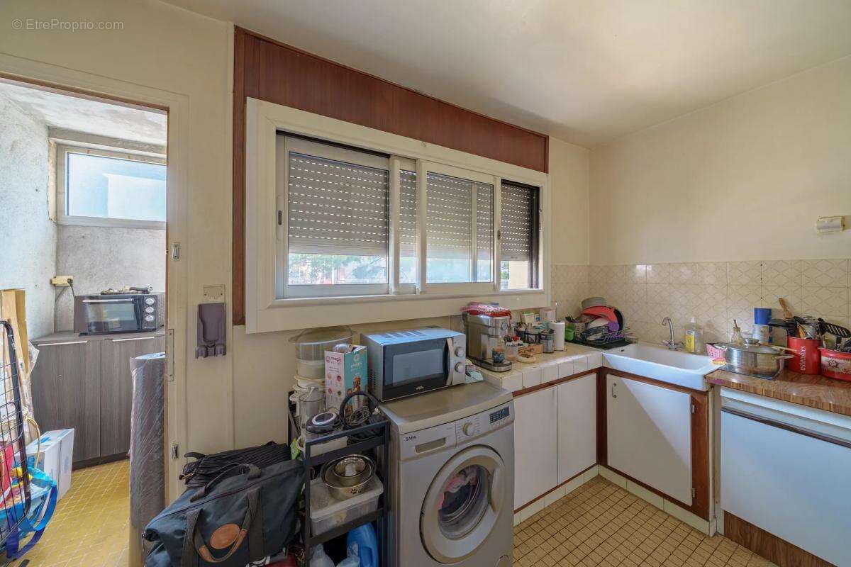 Appartement à MARSEILLE-13E