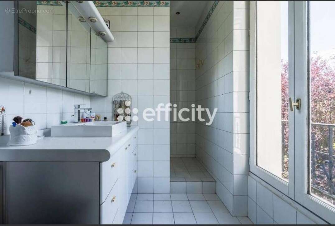 Maison 176 m² à Gagny  - photo 17