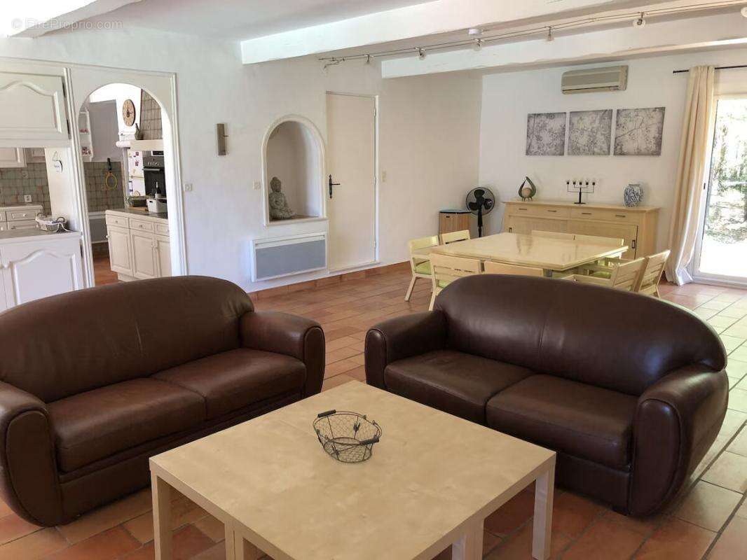 Maison à MEJANNES-LE-CLAP