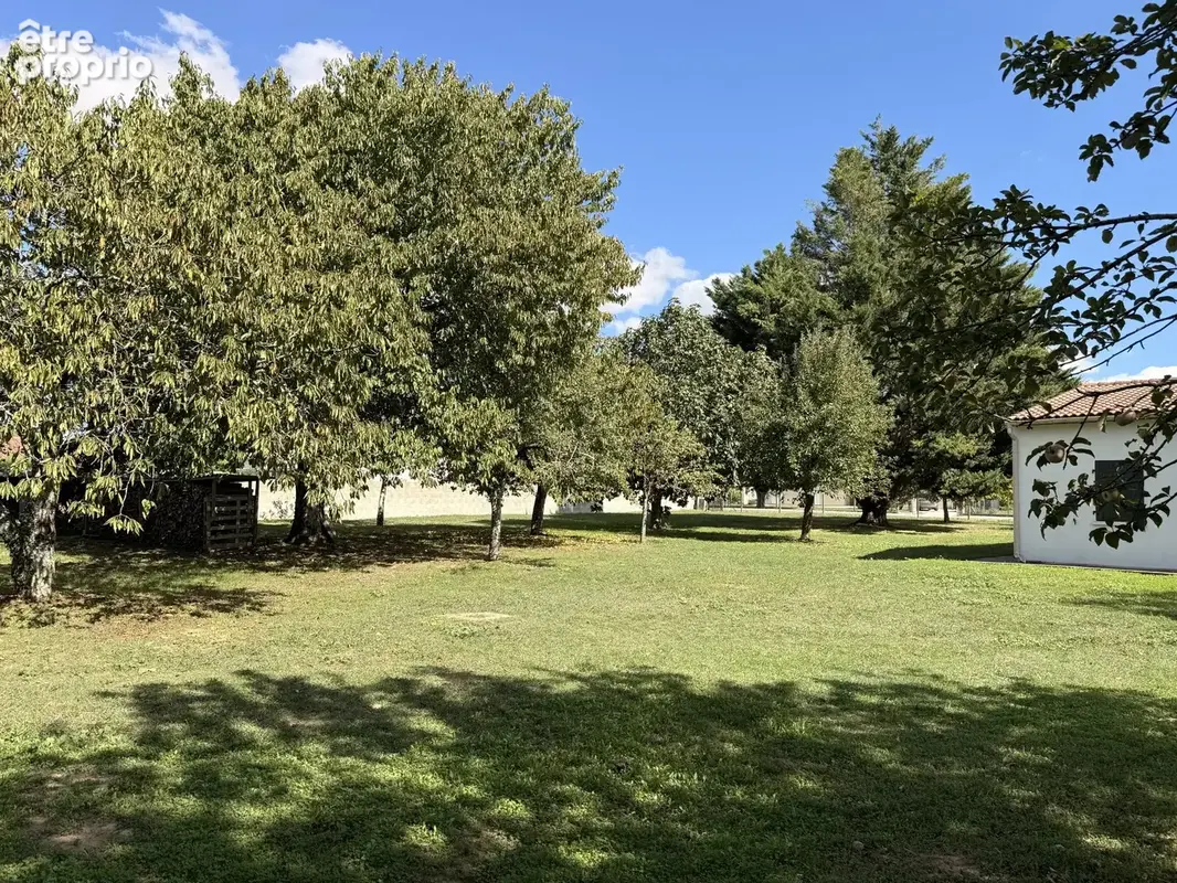 Maison 8 pièces 143 m² à vendre à Cravans (17260) - photo 2
