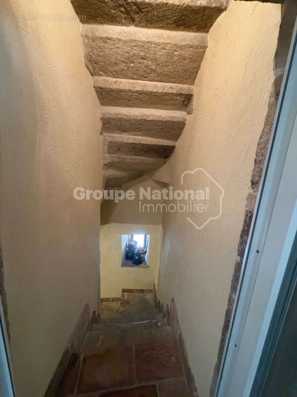 Maison à CAVEIRAC