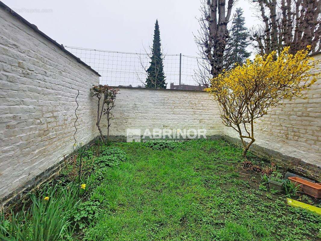 Photo Maison à Tourcoing au prix de 179 000€