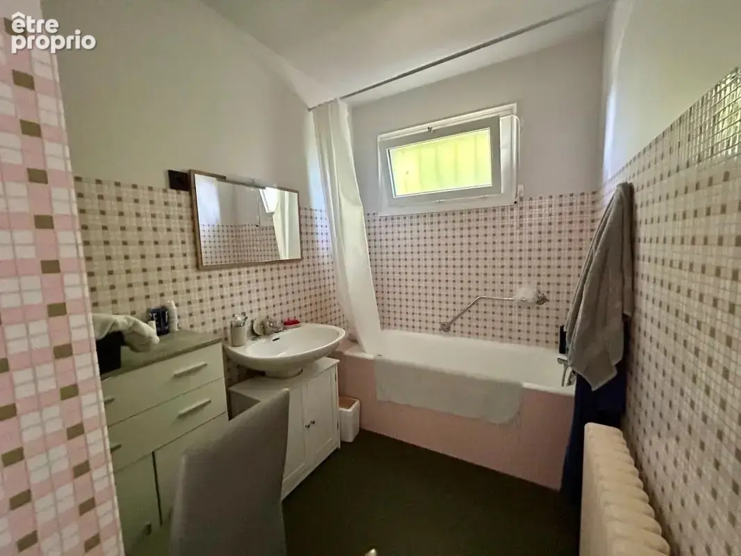 Maison de 4 pièces de 97 m² à Prin-Deyrançon - photo 9