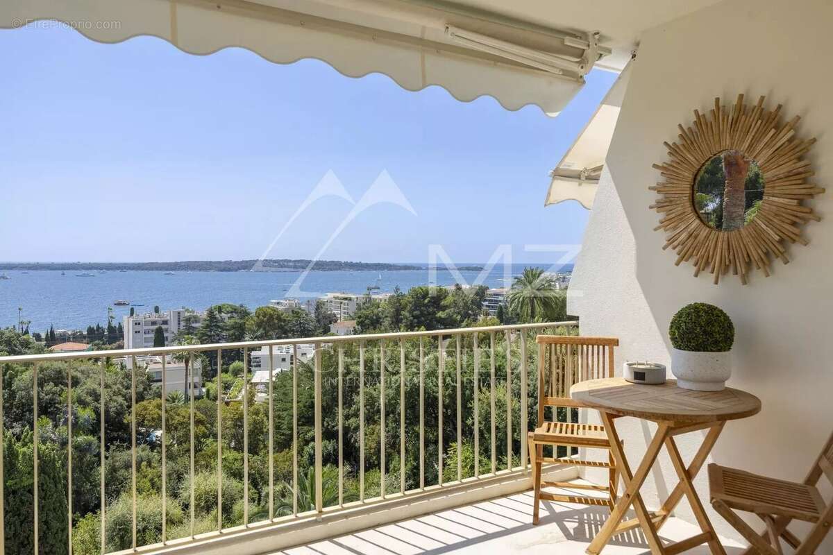 Magnifique deux pièces à la vue mer panoramique - photo 13