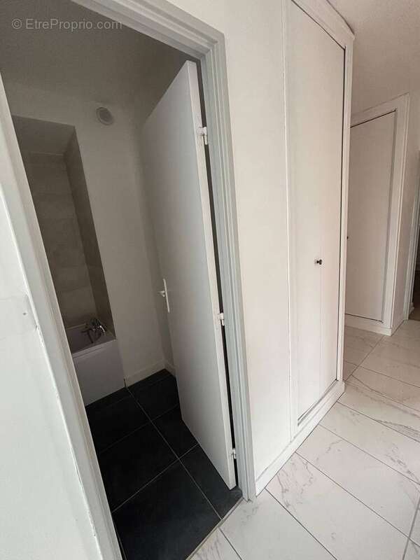 Appartement 72 m² à Limoges  - photo 13