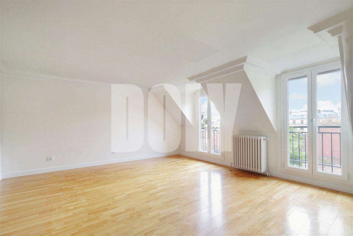 Appartement à PARIS-9E