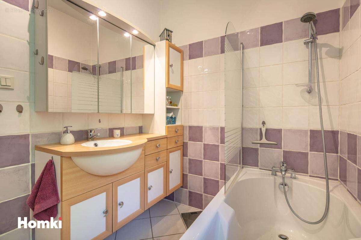 Maison/Villa T8 de 212 m² à Seyssinet-Pariset 38170 - photo 18