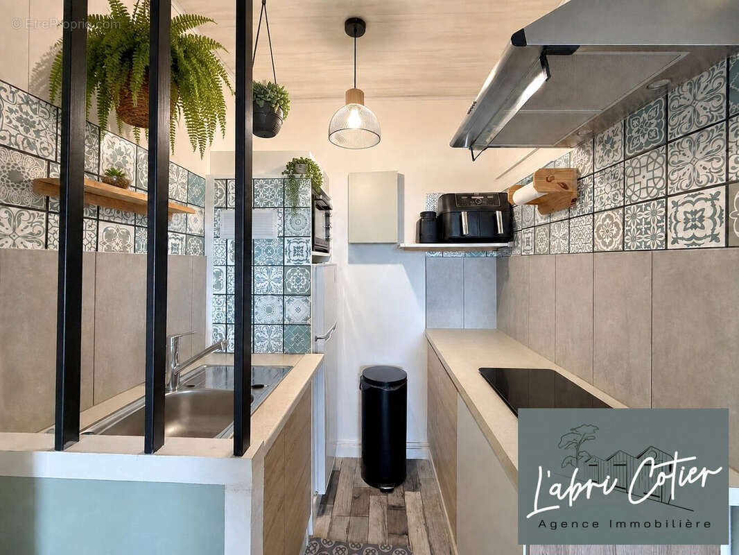 Kitchenette