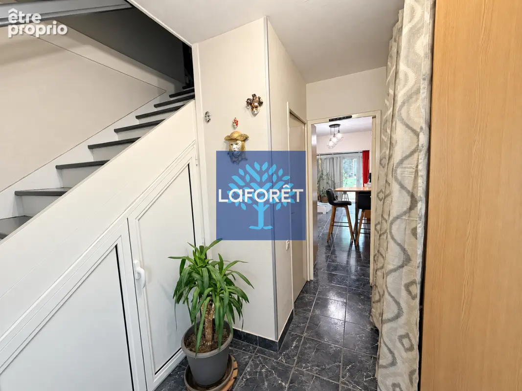 Maison 4 chambres - garage et jardin clos- secteur MOINGT - photo 14