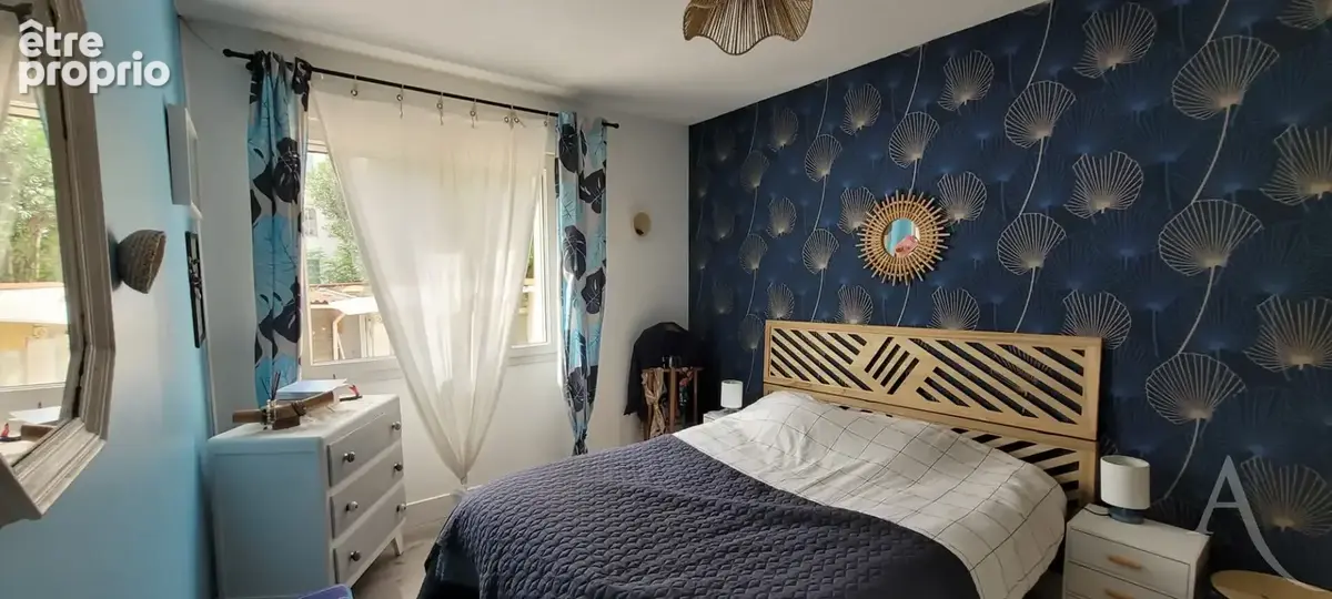 Bien rare à la vente , le charme du plain-pied au calme ! - photo 2