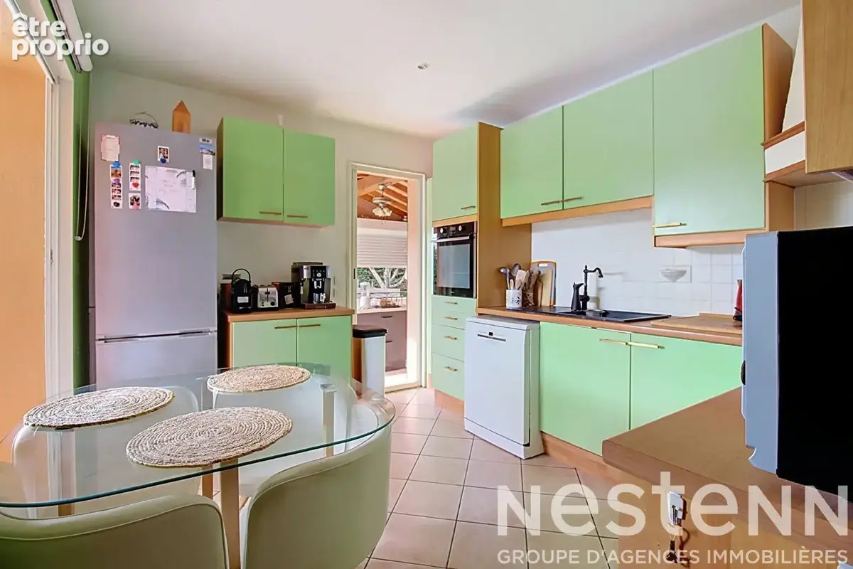 A VENDRE - Maison Vidauban 5 pièces 123m2, piscine , garage  , sous sol  et cave. - photo 7