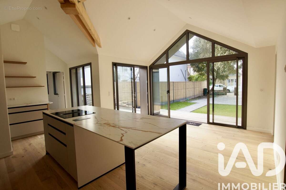 Photo 2 - Maison à LE POULIGUEN