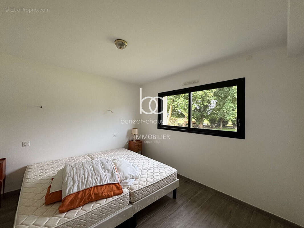 Maison Saint Ave 285.18 m2 - photo 12