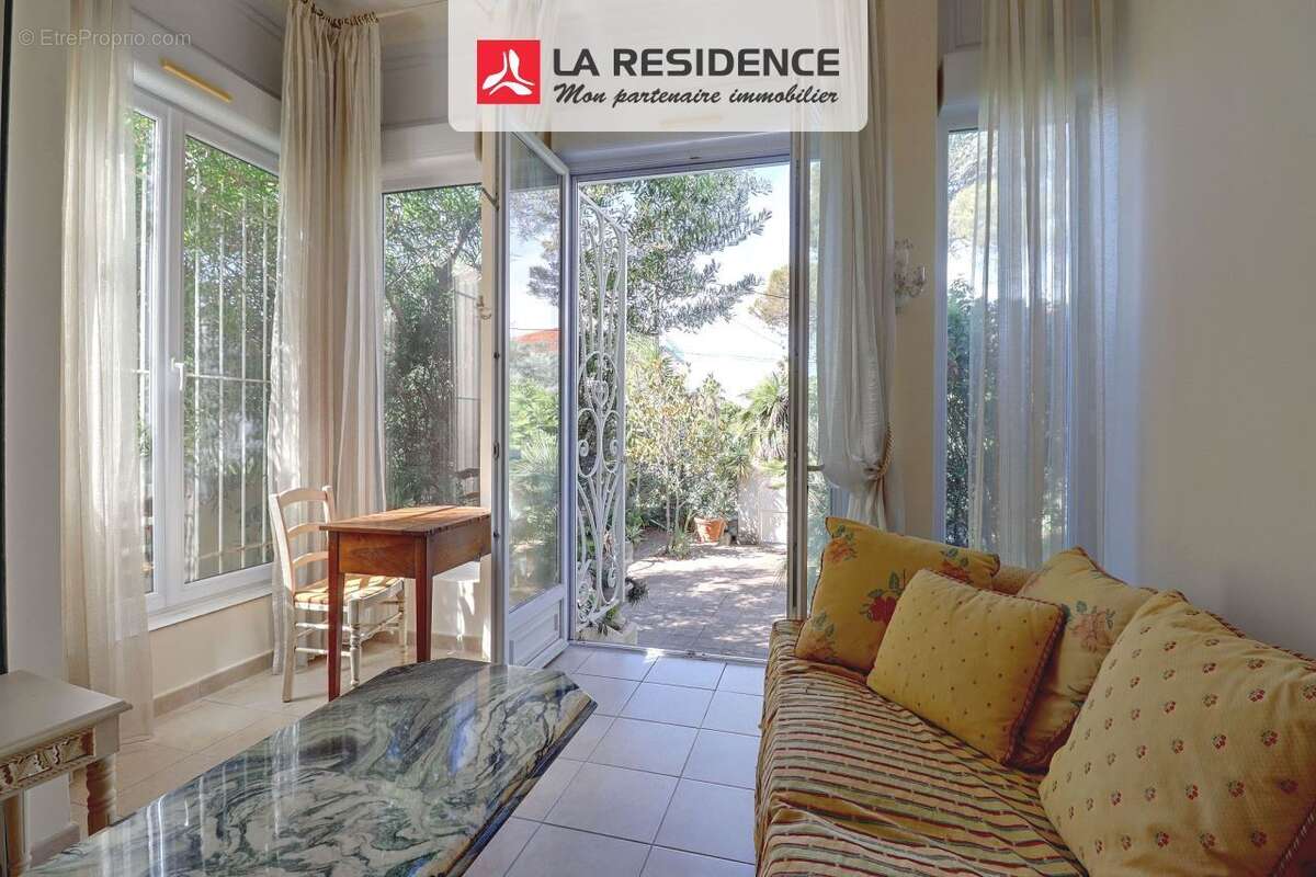 Maison à SAINT-RAPHAEL