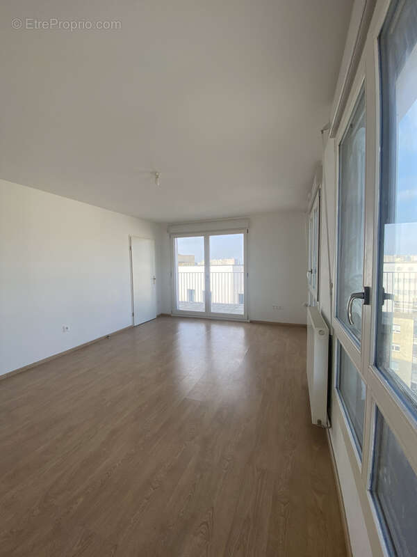 Appartement à SAINT-DENIS
