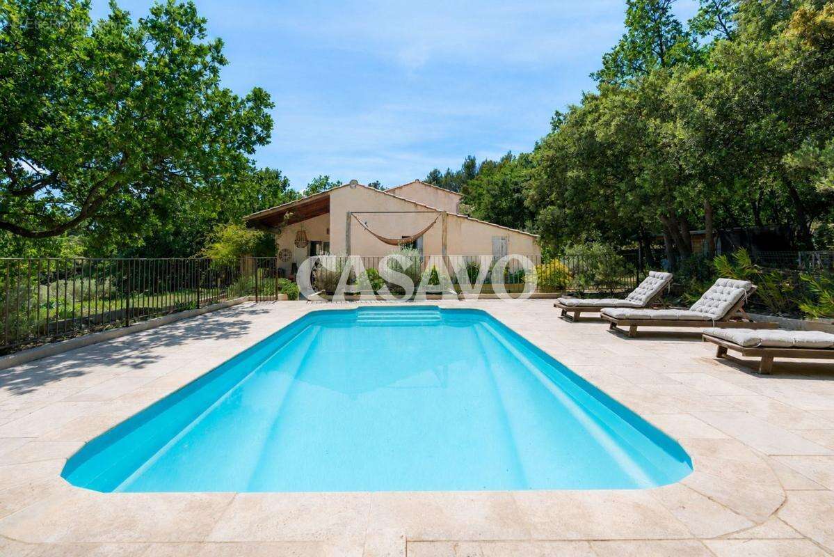 Maison à LOURMARIN