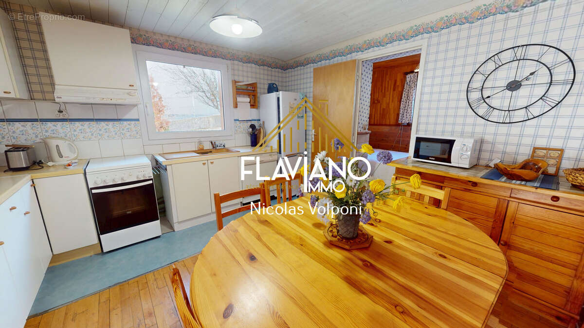 Appartement à LES THUILES