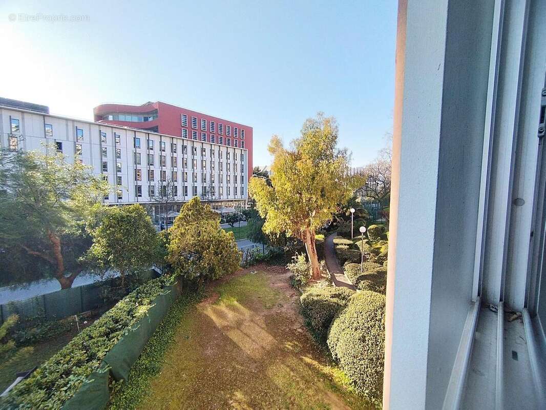   - Appartement à NICE