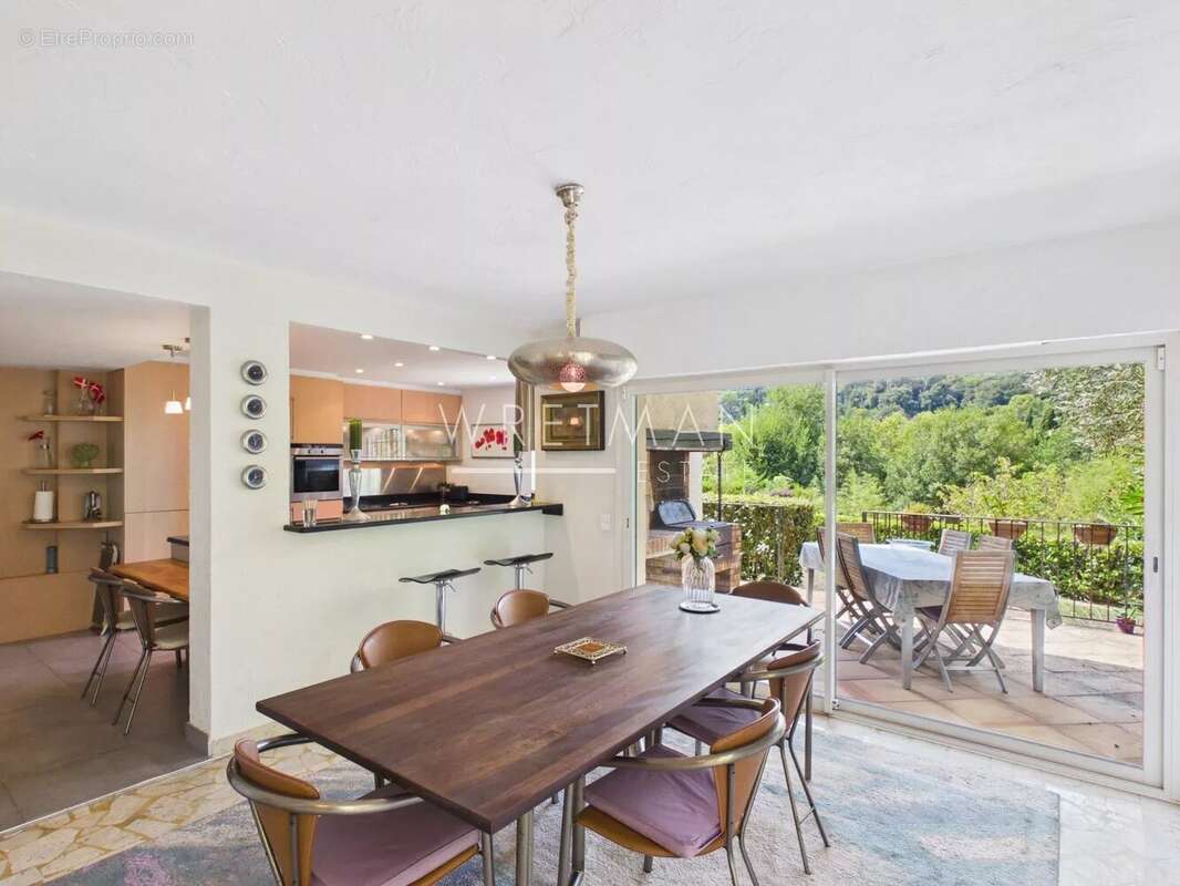 Villa familiale avec piscine dans une domaine sécurisé - Mougins - photo 15