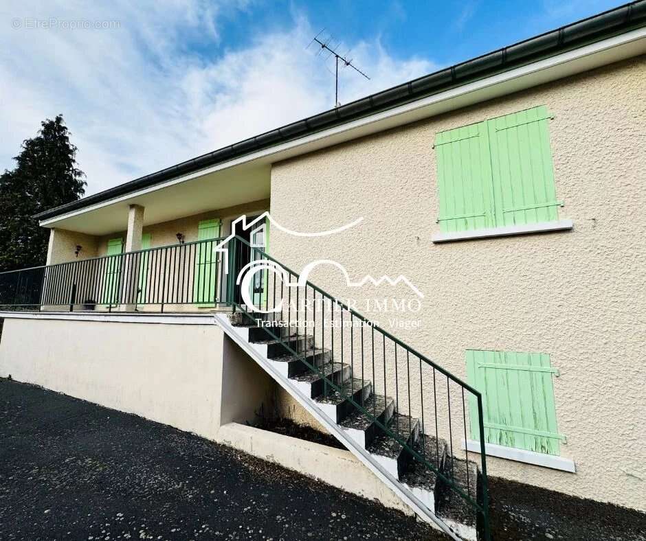 Maison à VALS-PRES-LE-PUY