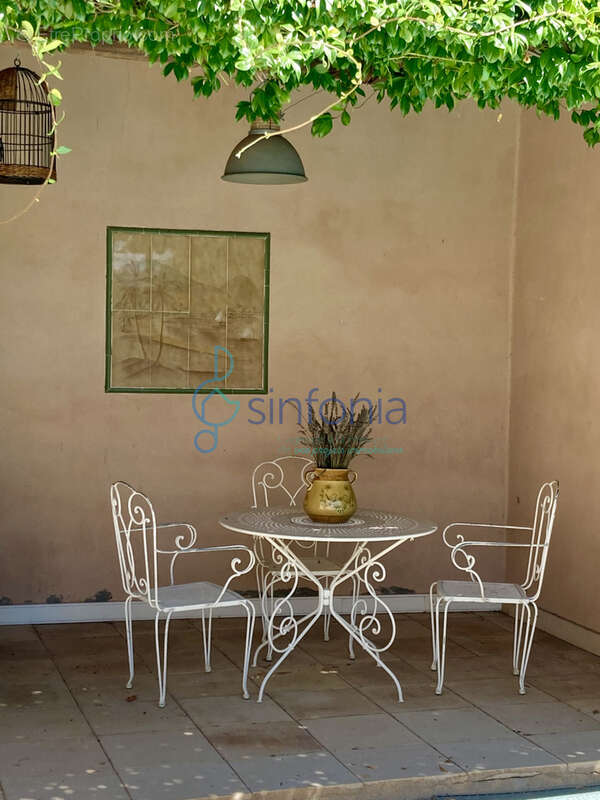 Maison à UZES