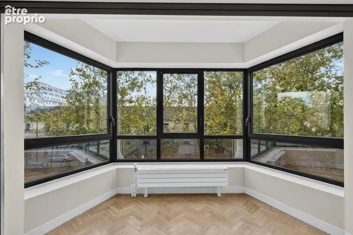 Invalides. appartement vue tour eiffel - photo 3