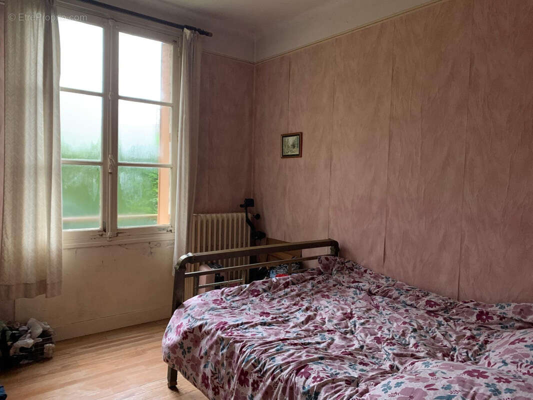 Maison à MEZY-SUR-SEINE