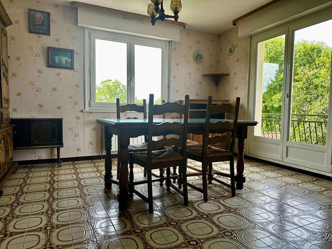 Maison à THAON-LES-VOSGES