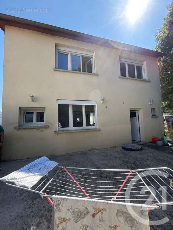 Maison 100 m² à Saint-Quentin  - photo 14