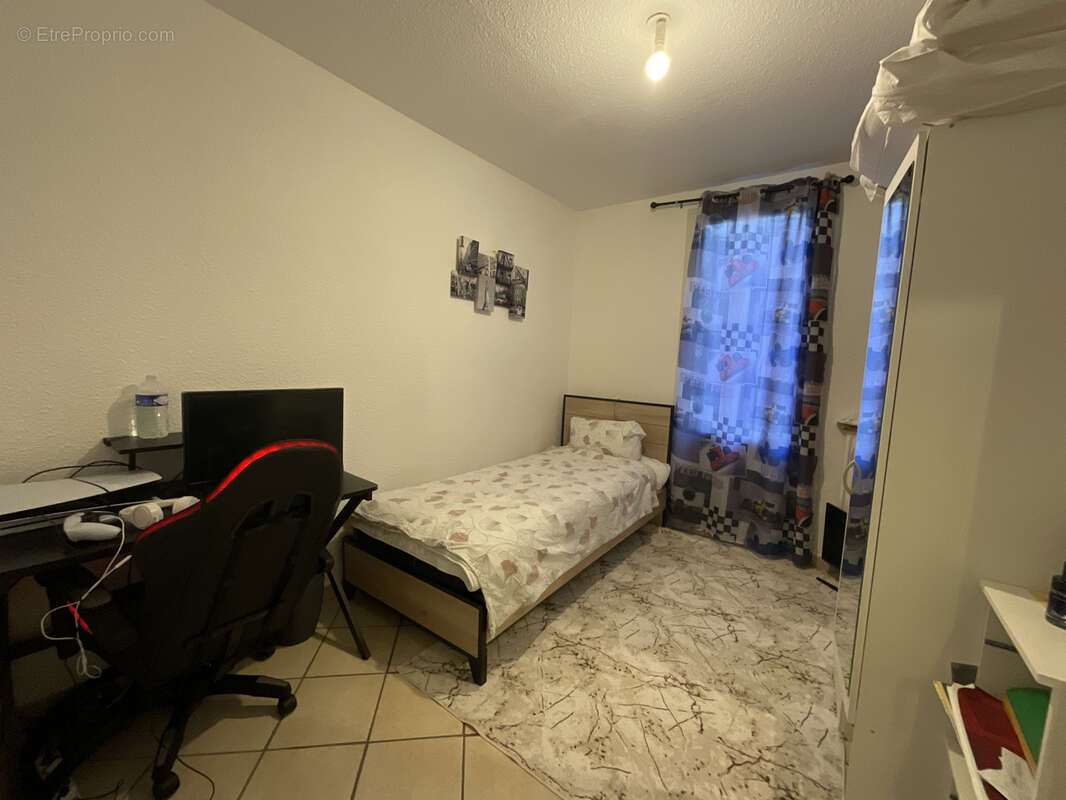 Appartement à L'ISLE-D'ABEAU