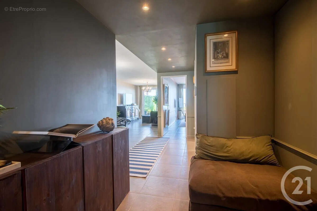 Appartement à LA TURBIE