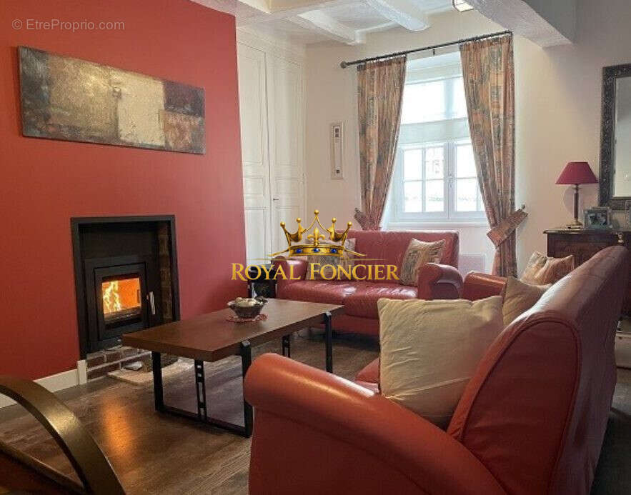 Maison 123 m² à La Guerche  - photo 2