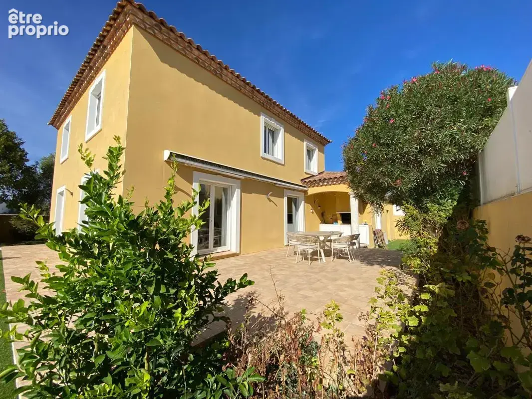 Maison  6 pièce(s) - photo 2